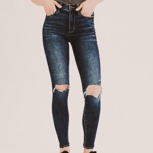 American Eagle Next Level Stretch Dark Denim Size 2S